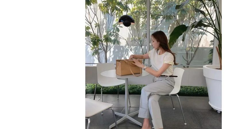 为了确保酒类运输过程中的安全，以下是一些必要的措施：